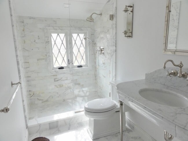 Building Photo - 75 Mill Hill Ln