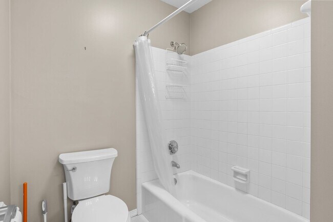 Building Photo - 3116 Brittany Pl