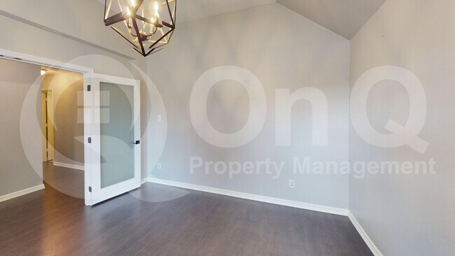 Building Photo - 6201 Grantham Dr