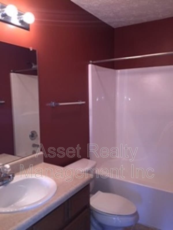 Building Photo - 8212 Tangle Grove Ln