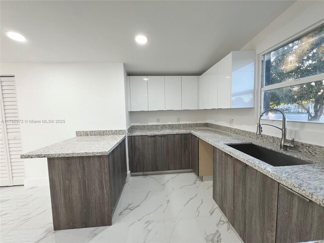 Building Photo - 3180 NW 92nd St