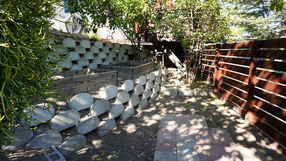 Building Photo - 4438 Jasper St