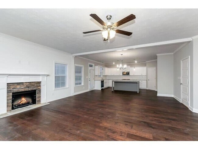 Building Photo - 210 Palisade Rdg