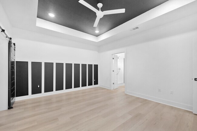 Building Photo - 17 N L St