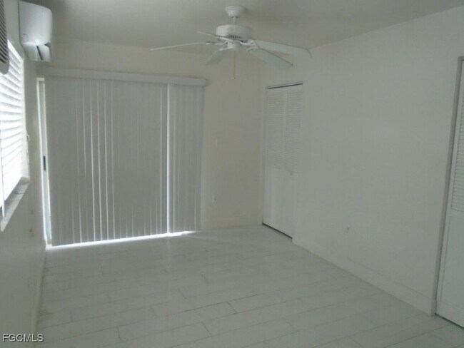 Building Photo - 8140 Country Rd