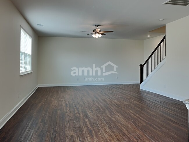 Building Photo - 3014 Lucky Ln