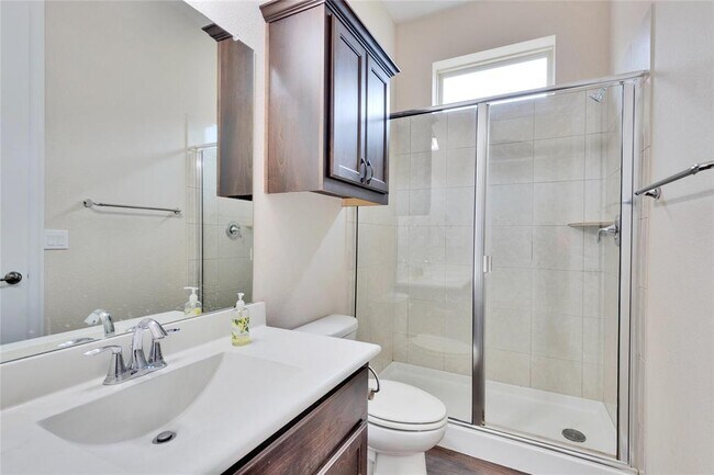 Building Photo - 14208 Tyburn Trail