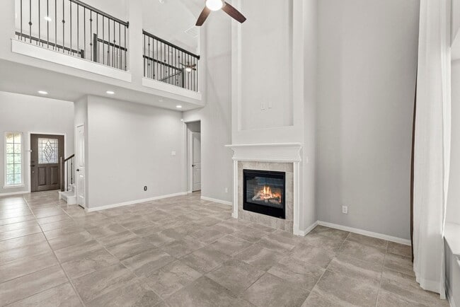 Building Photo - 3506 Lake Bella Megan Dr