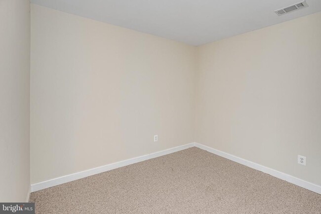 Building Photo - 11973 Rayborn Creek Dr