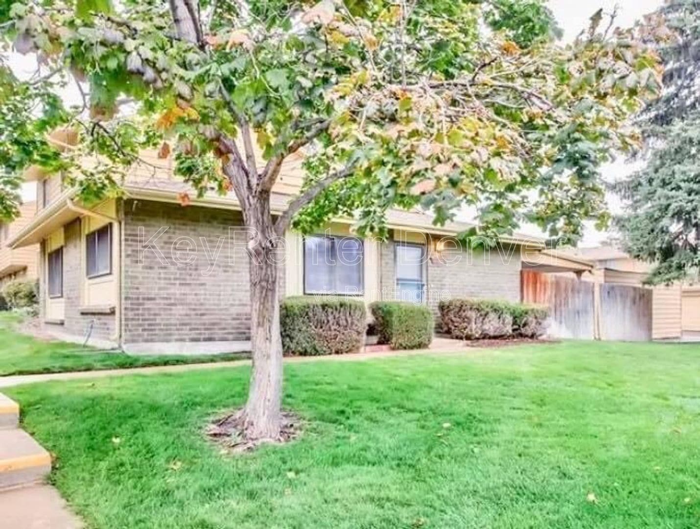 Building Photo - 1199 S Troy St