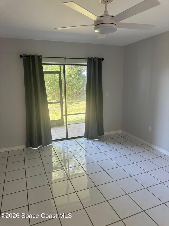 Building Photo - 1720 Murrell Rd