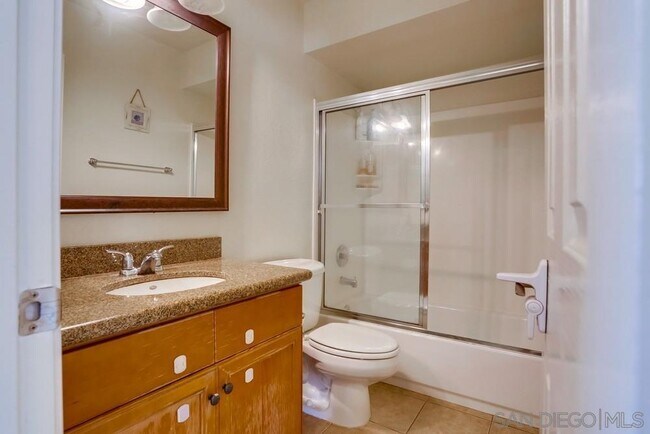 Building Photo - 6602 Beadnell Way