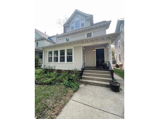 Building Photo - 3310 Holmes Ave