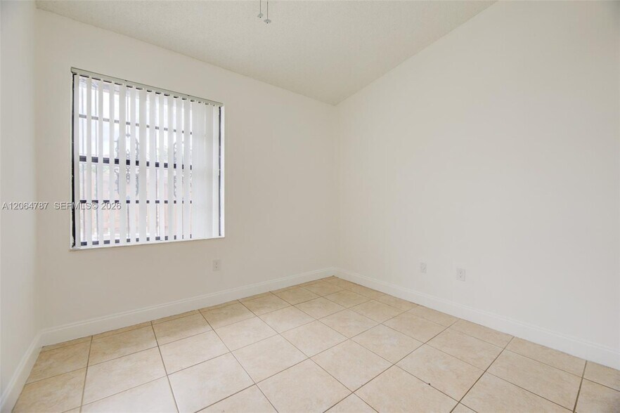 Building Photo - 6707 NW 193rd Ln