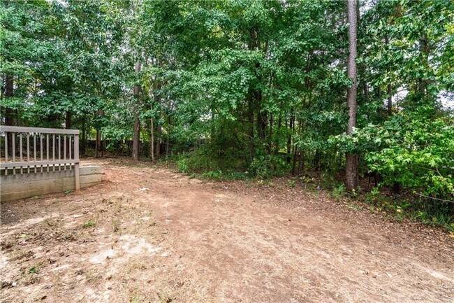 Building Photo - 5849 Amerson Ln