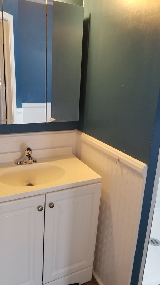 Building Photo - Gorgeous Home - Holmesburg