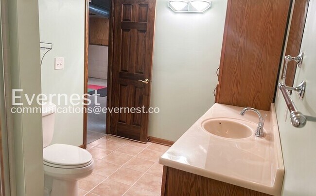 Building Photo - 4369 Houser Dr