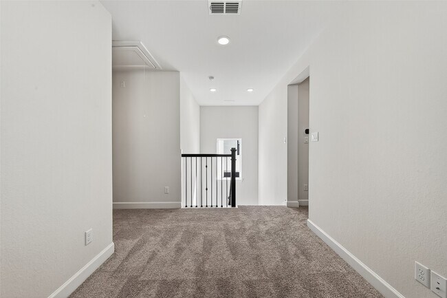 Building Photo - 3350 City Heart Ave