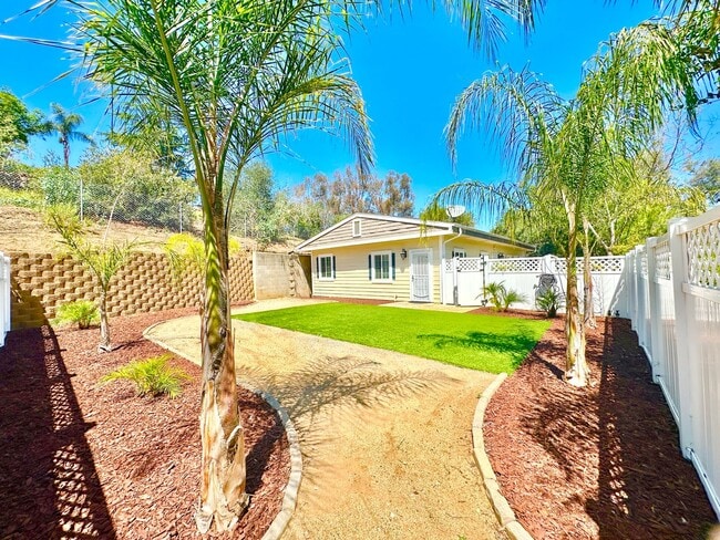 Building Photo - Stunning Top to Bottom, Inside & Out Remodel Job on this Rental Home, Minutes to Fallbrook or Bon...