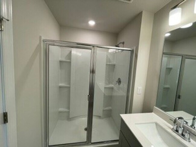 Building Photo - 4506 Skywood Ln