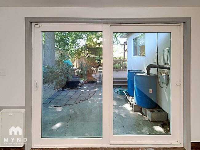 Building Photo - 524 Dudley Way