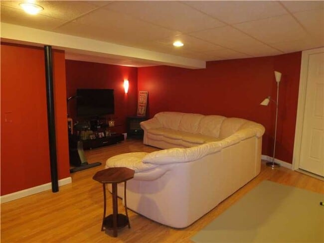 Building Photo - ****Barrington – Exclusive Contemporary Co...