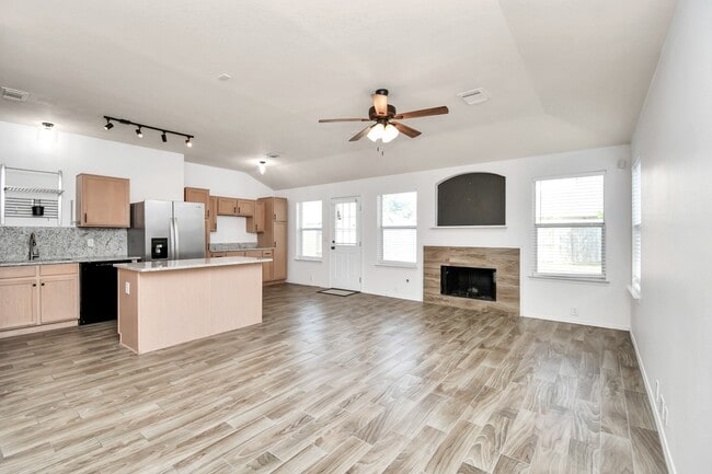 Building Photo - 10311 Caribou Cv