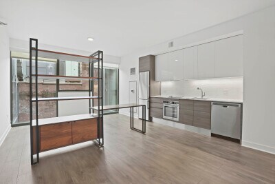 Building Photo - 233 W Hubbard St