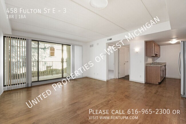 Building Photo - 458 Fulton St E