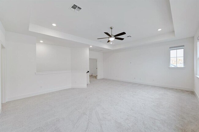 Building Photo - 206 Olivia Dr