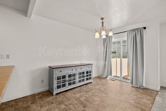 Building Photo - 1901 W 1020 N