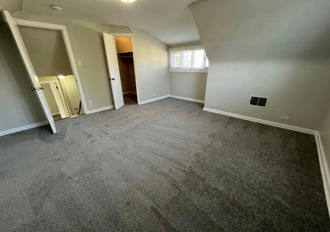 Building Photo - 18453 Clyde Rd