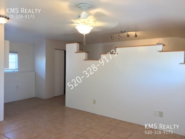 Building Photo - 625 N Desert Ave