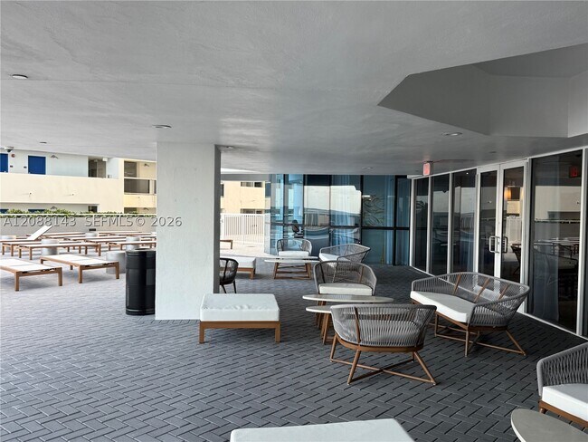 Building Photo - 6301 Collins Ave