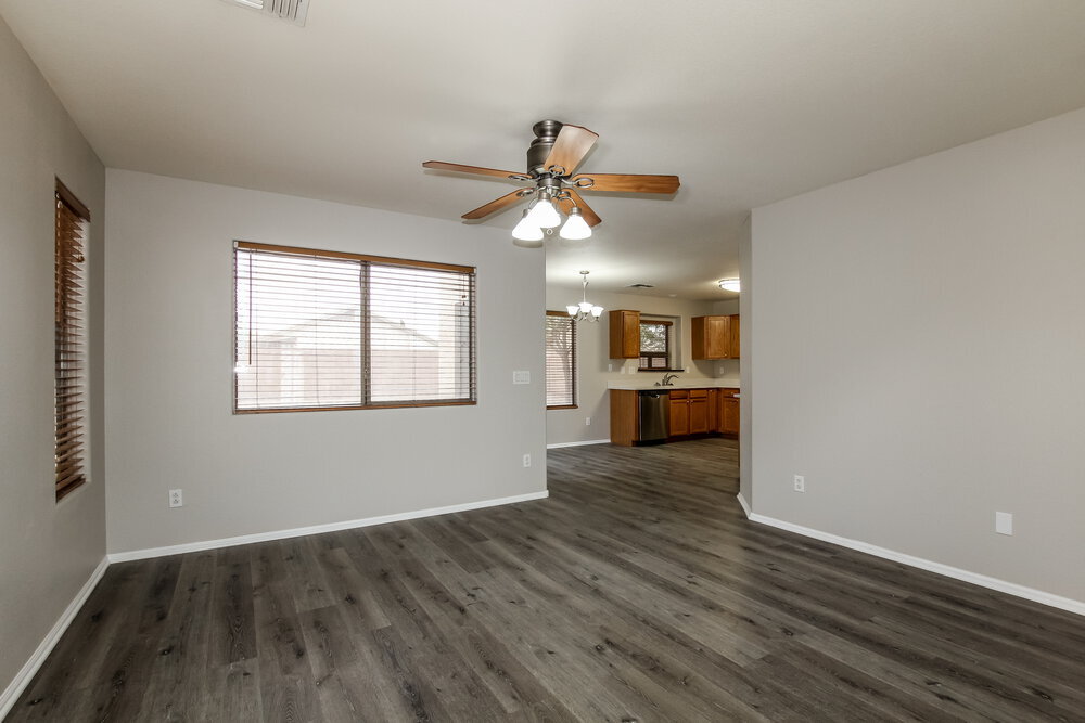 Building Photo - 16231 W Moreland St