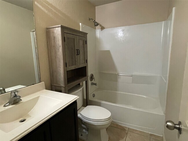 Building Photo - 7203 Basque Country Dr