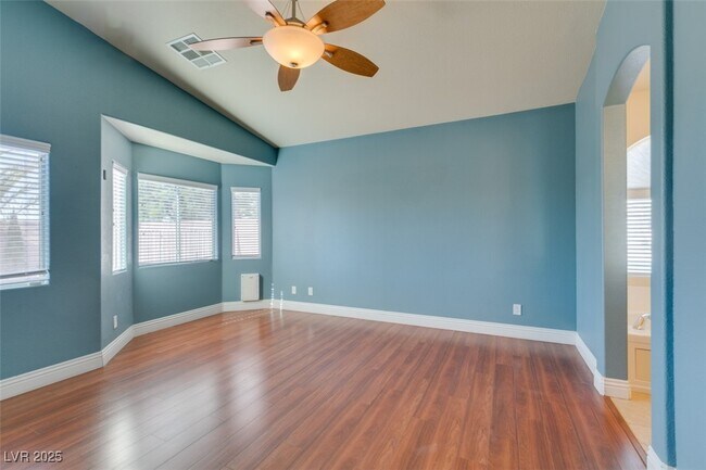 Building Photo - 2255 Double Tree Ave