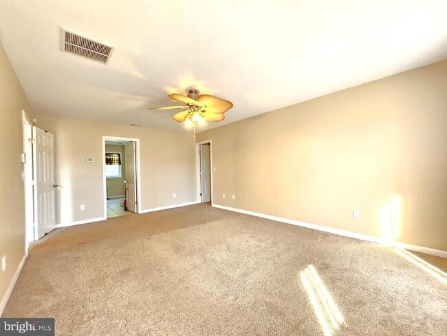 Building Photo - 5641 Scottish Highlands Cir