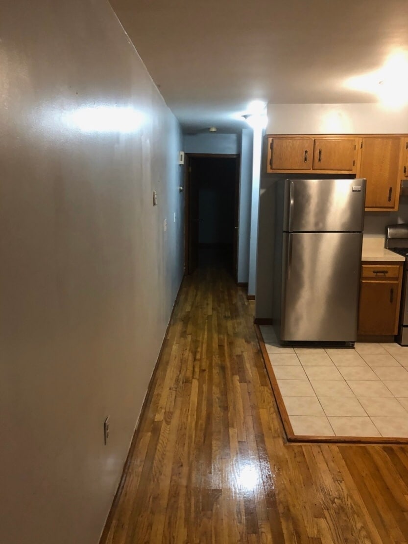 Building Photo - 197 Aspinwall St