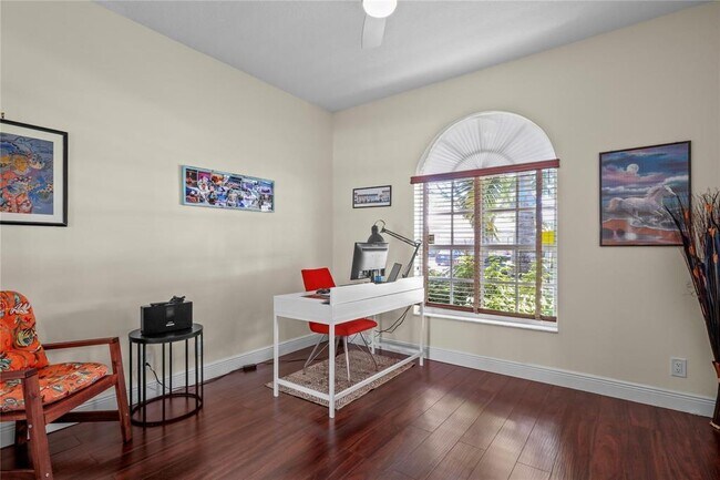 Building Photo - 6421 NW 41st St
