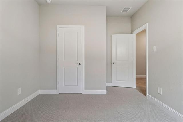 Building Photo - 2114 Dunbar Dr