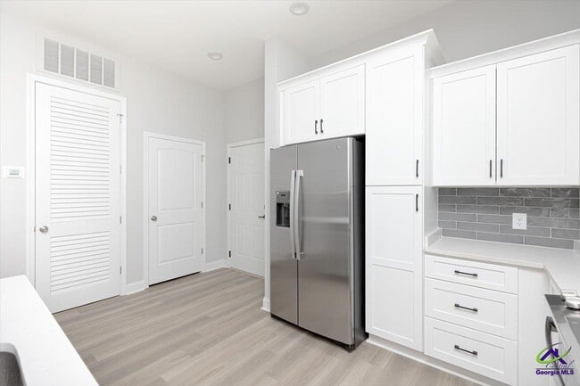 Building Photo - 1013 Northside Dr