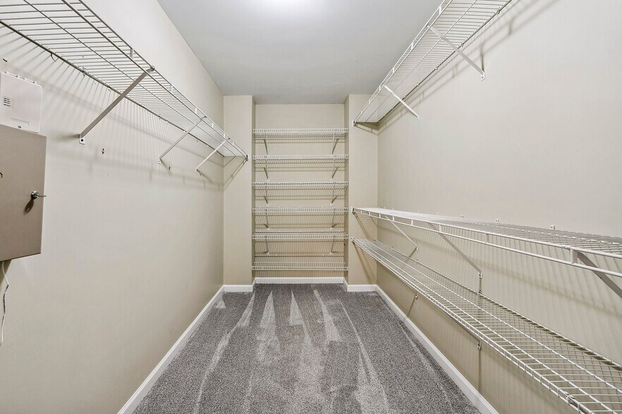 Building Photo - 3394 Pendley Rd