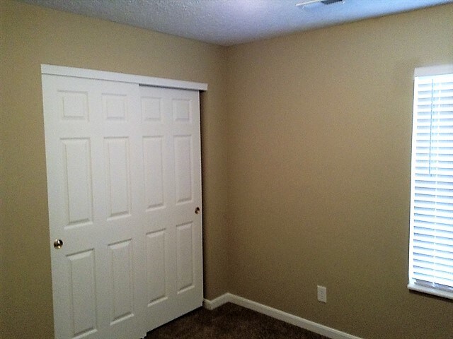 Building Photo - 755 Elm Tree Drive