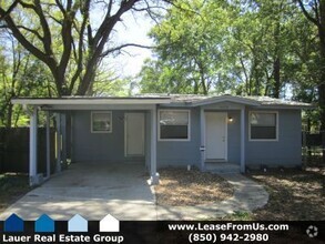 Building Photo - GREAT HOME OFF JACKSON BLUFF