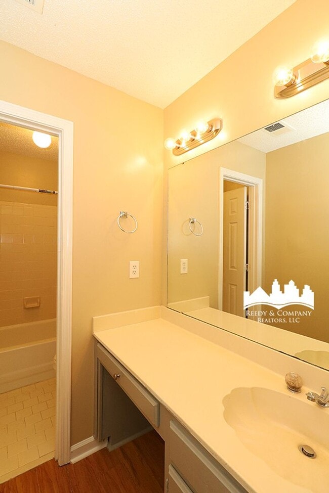 Building Photo - 3515 Chowning Rd