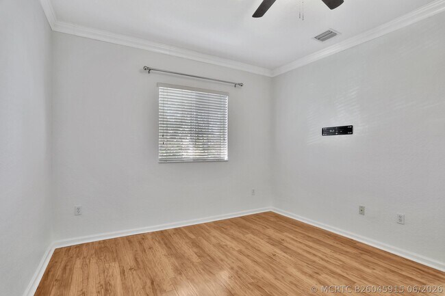 Building Photo - 6527 Catalina Ln