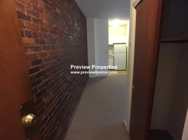 Building Photo - 58 S Huntington Ave