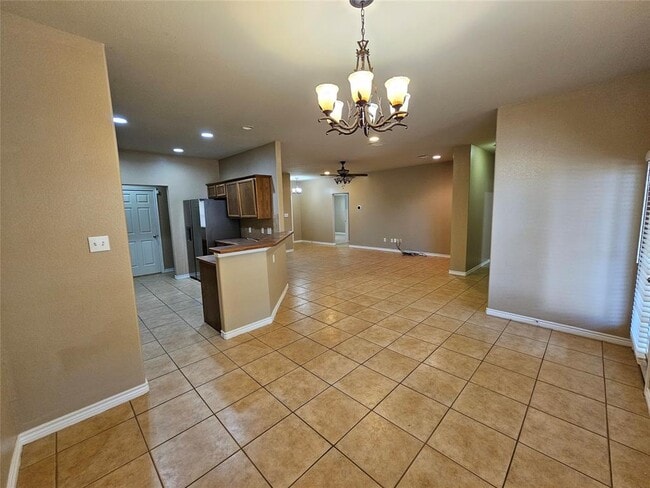 Building Photo - 2106 Red Fox Rd