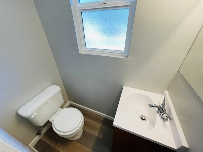 Building Photo - Studio apartment for RENT in South Lake Tahoe